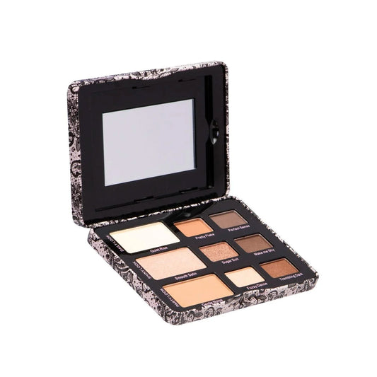 Beauty Creations . Totally Nude